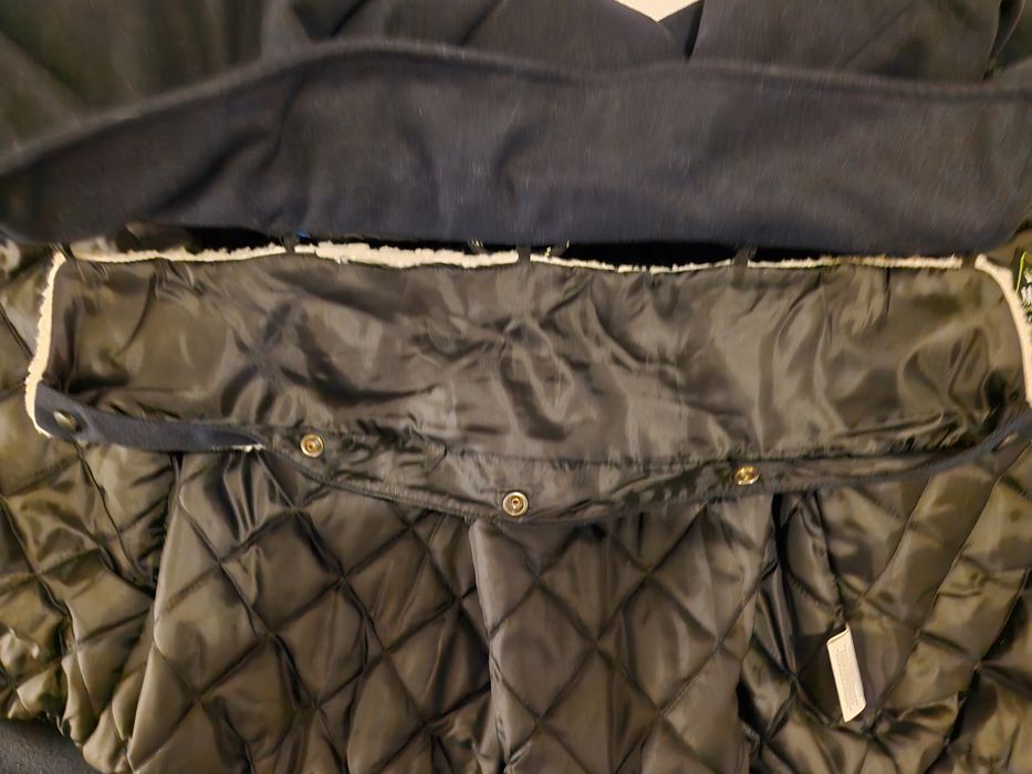 Blusão Azul com gola (artigo só até 20 de Março)