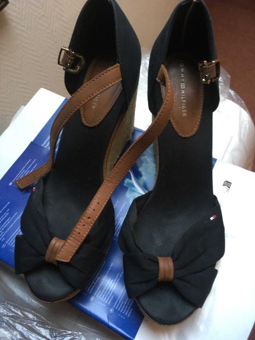 Buty damskie Tommy Hilfiger espadryle 41