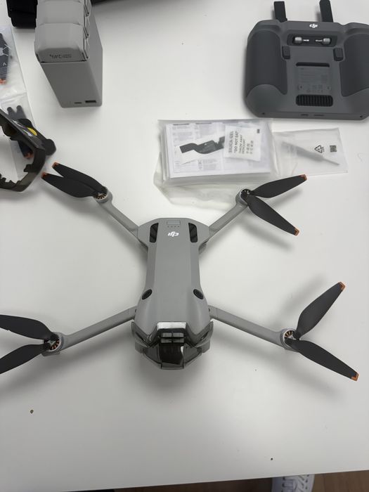 Dron DJI Mini 4 PRO