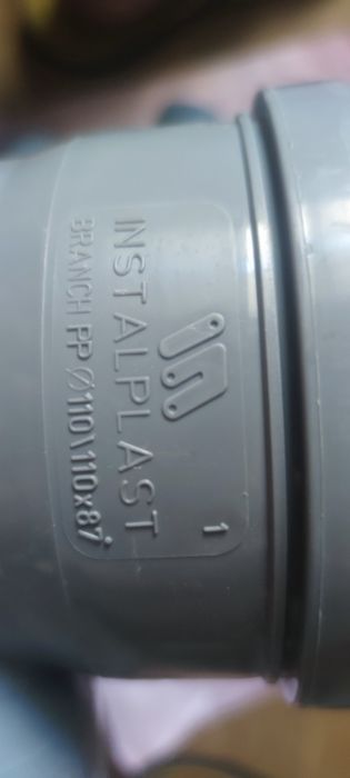 Продаються трійники, 11 см діаметр