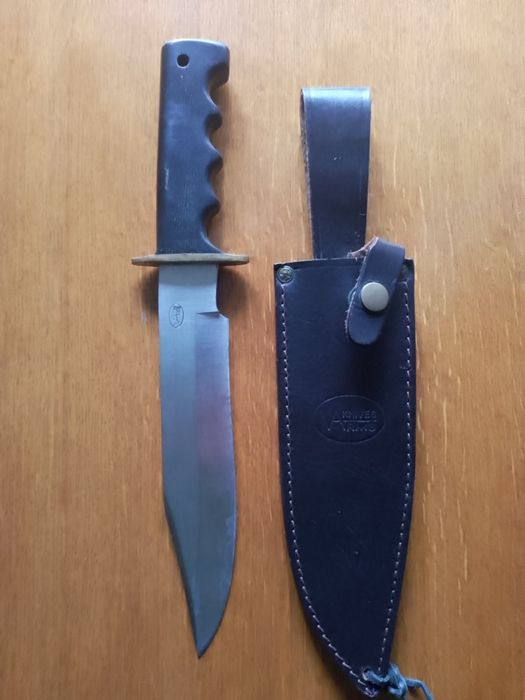 Nóż Varms Knives