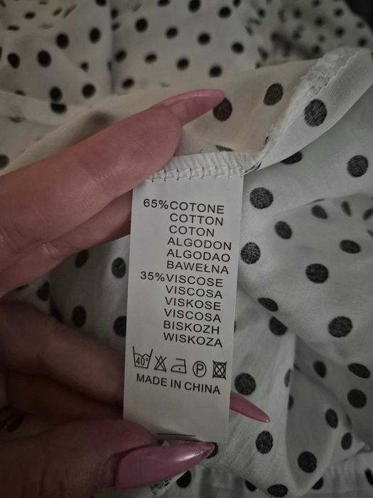 Sukienka maxi biala w groszki rozm. M