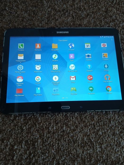 Планшет Samsung Galaxy Tab 4