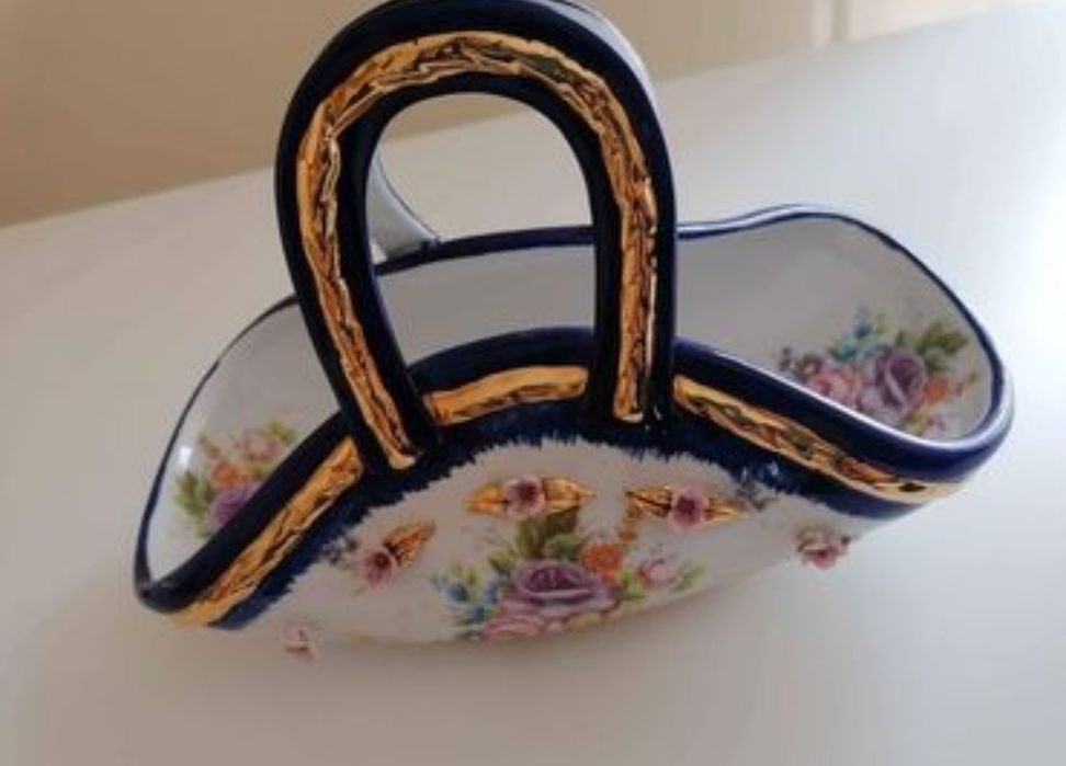 Cestinha em Limoges toda  tralhada