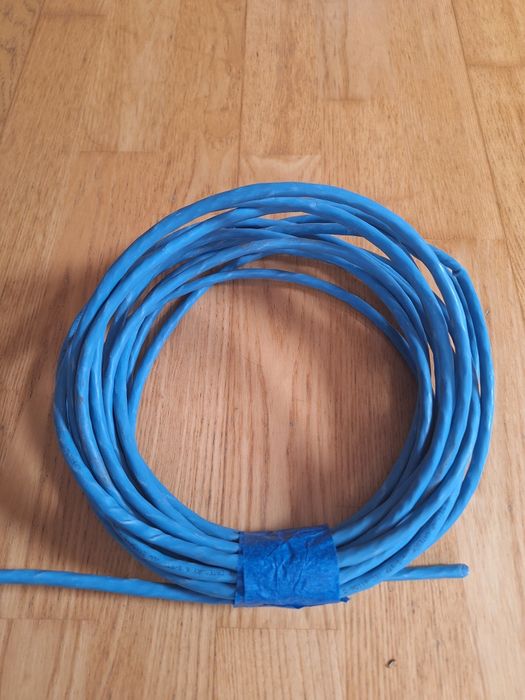 monia przewód internetowy sieciowy zwijka UC 400 Category 6