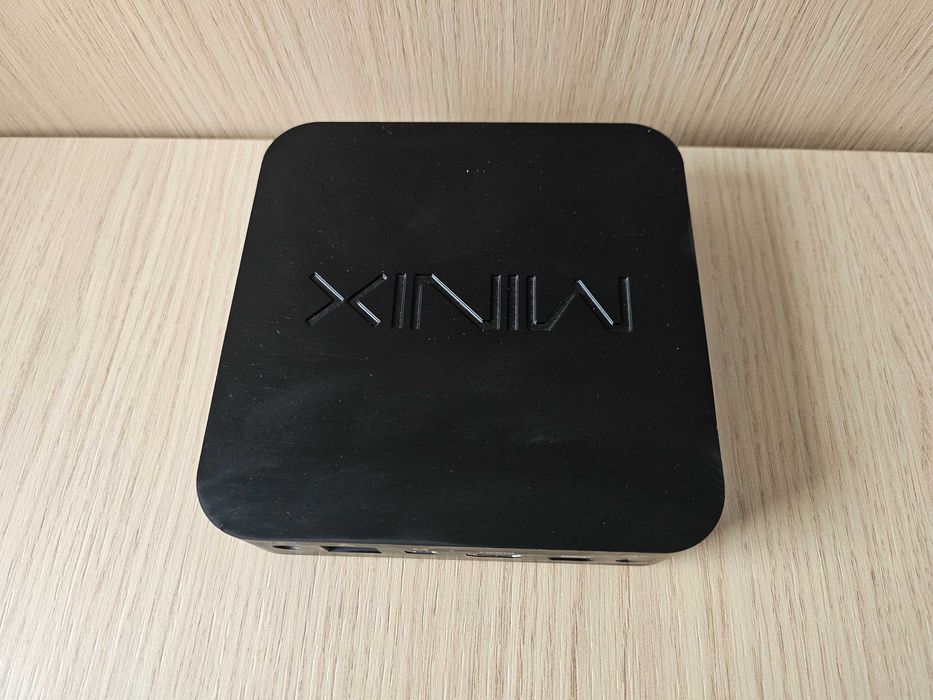 MINI PC / TV Box compacto MINIX