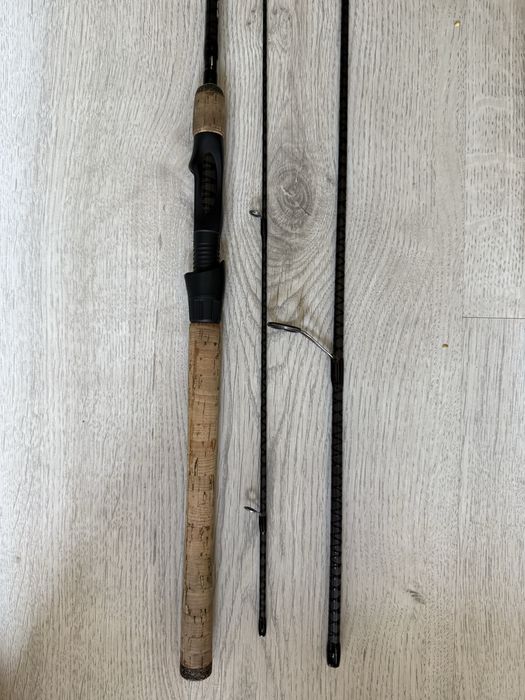 Wędka spinningowa Ron Thompson travel XP spin 210cm 2-12g
