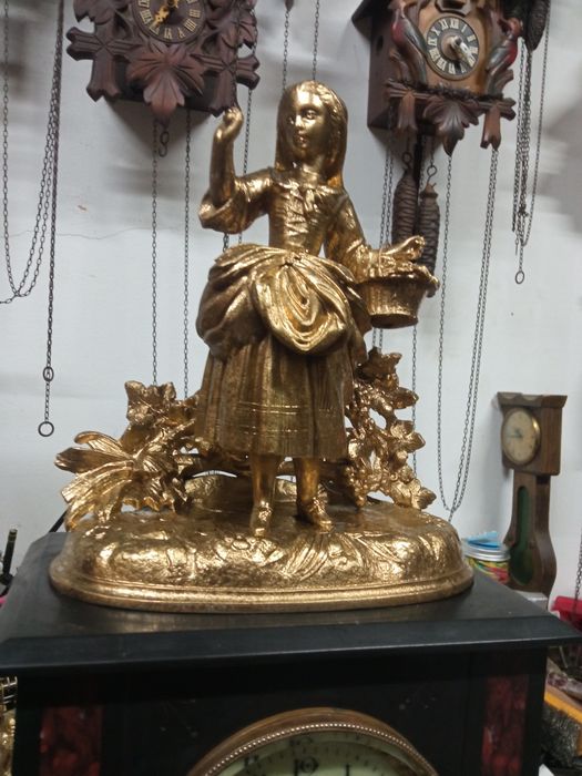 É Natal. Uma prenda fabulosa para quem gosta de receber. Relógio,com m