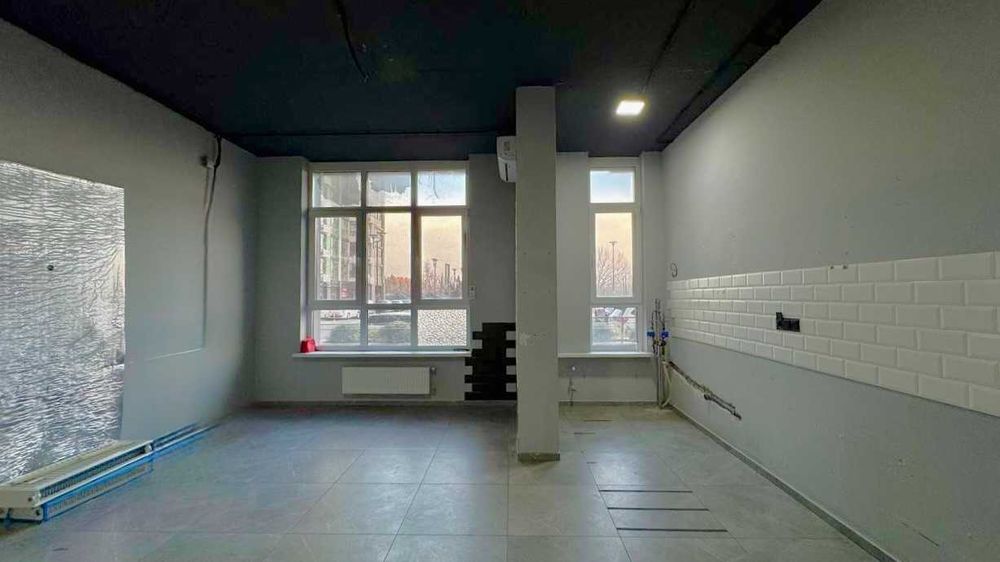 ЖК Місто Квітів приміщення 75 м2 оренда без комісії