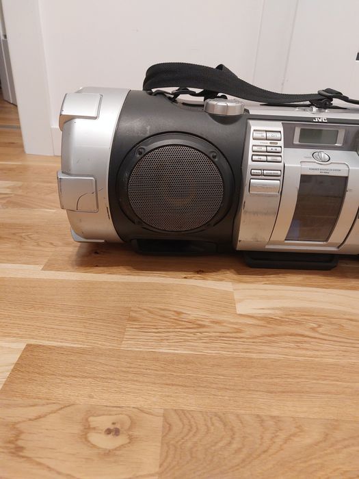 Radio CD usb boombox JVC mega Bass