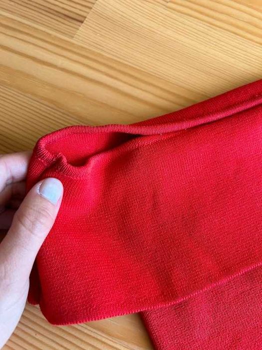 Top ombro a ombro vermelho Zara