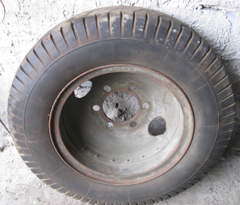 Koło 34x7 Nr. 126, opona pełna + felga