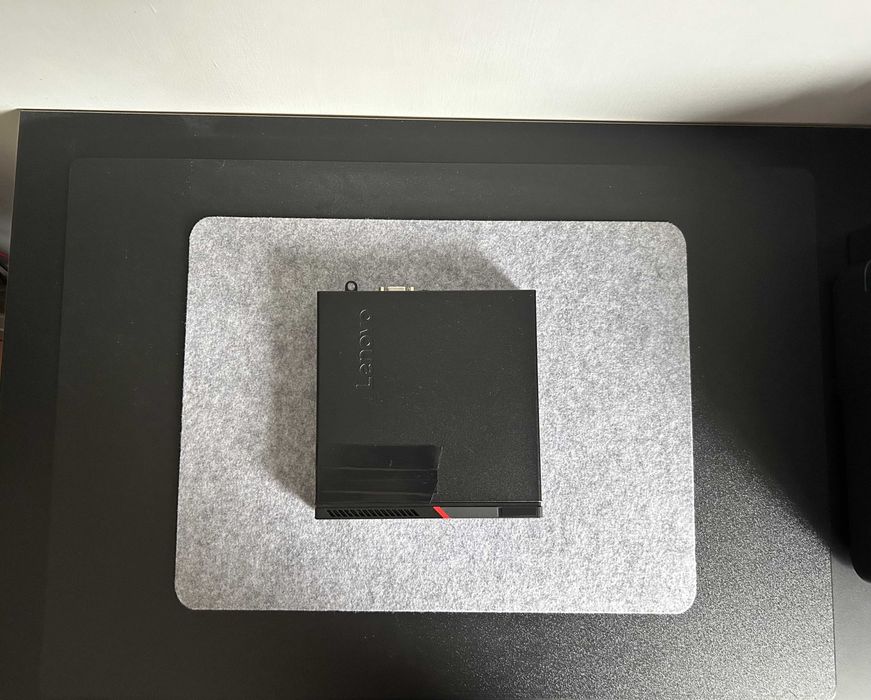 Bardzo szybki i ładny komputer Lenovo ThinkCentre m700 mini 8GB 128SSD