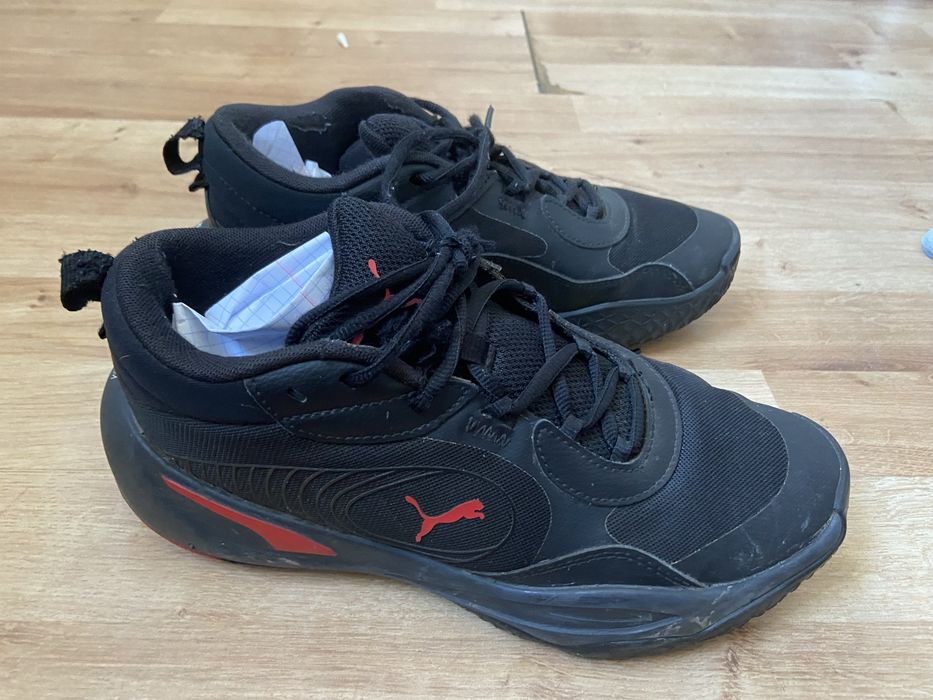 Puma czarne buty sportowe sneakersy z czerwonym logo