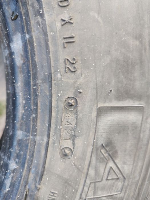 235/75R17,5 10мм шини бу.