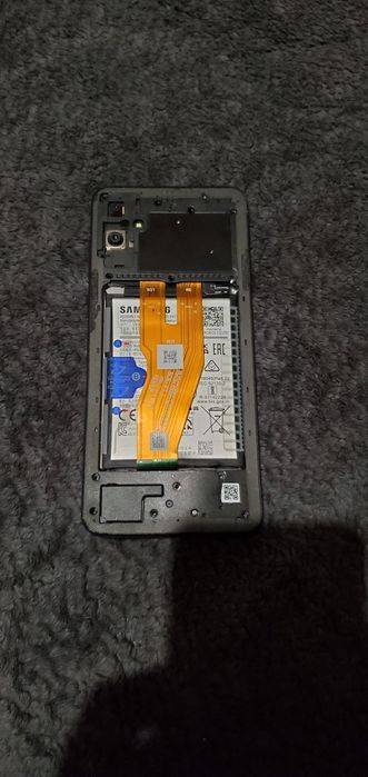 Samsung A05 (на запчастини)