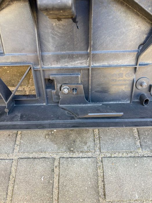 Pas przedni Oryginalny Expert Scudo Jumpy Proace Vivaro 16+