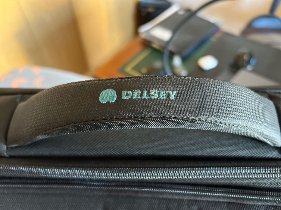 Pasta DELSEY para Computador Portátil de 15,6"