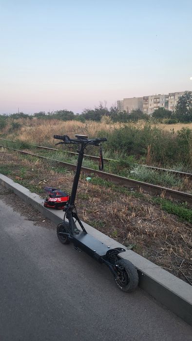Продам Електросамокат kukirin g2 pro 2025