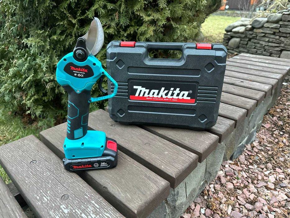 Садовий секатор акумуляторний Makita . Електро секатор Макіта. Сікатор
