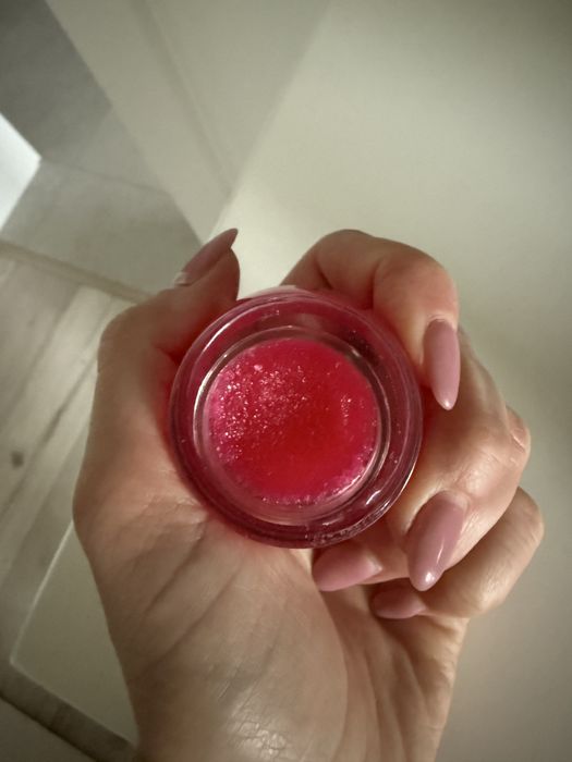 Peeling do ust wibo cukrowy z efektem chlodzenia