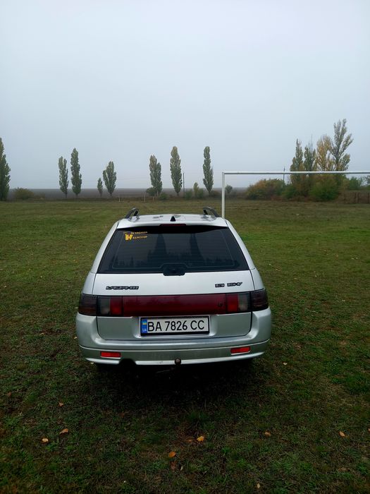 Продам ваз.2111 інжектор 1.6 
2009рік 
Ціна 2100