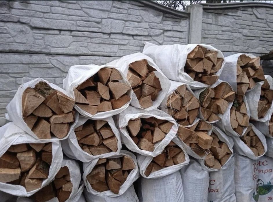 Продаж/Дрова для печі/каміна в мішках — дуб, вільха з доставкою