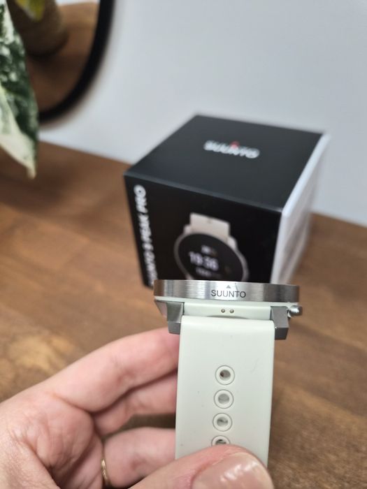 Zegarek suunto 9 peak pro sand beżowy
