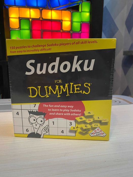 Новая. Настольная логическая игра судоку.