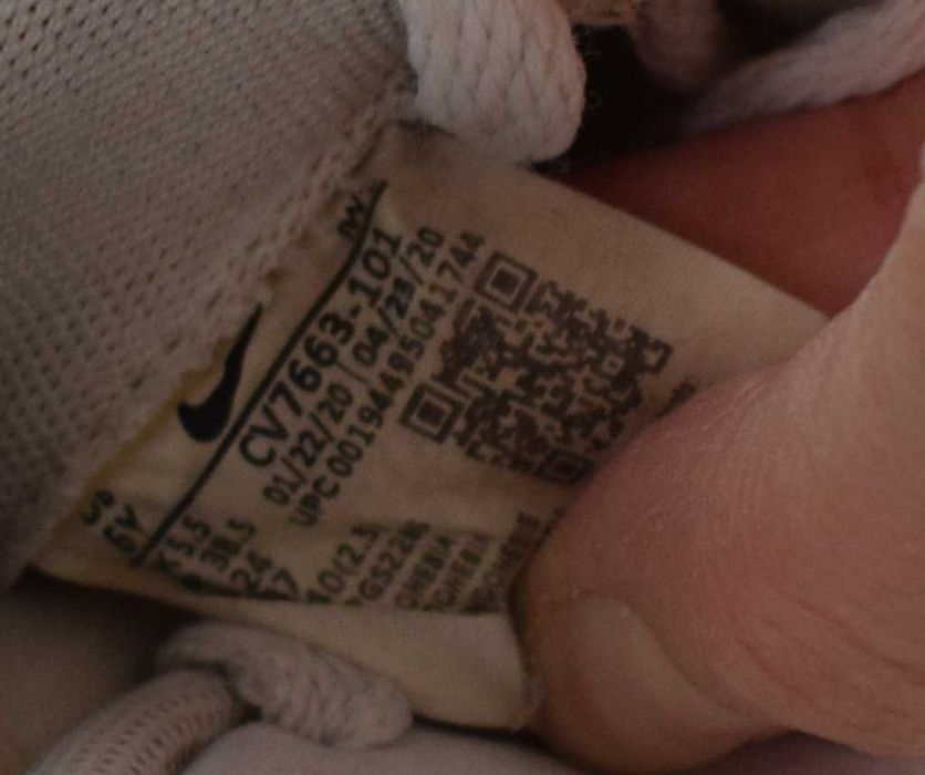 Nike ait Force białe czarne 38 ,5 unisex