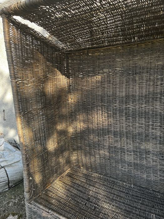 Kosz ogrodowy pleciony