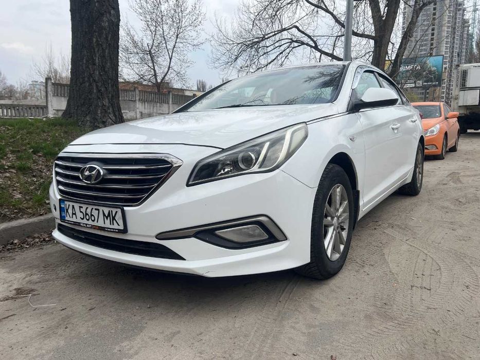 Оренда авто Toyota Prius  Sonata LF YF NR (LPI)  KIA K5 Renault Logan