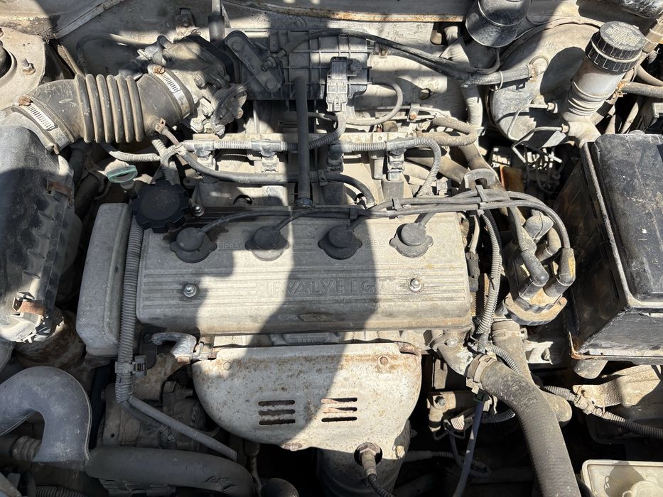 Geely Ck 2006-2013 (рестайлінг 2010-2013)  1.5 двигун є все