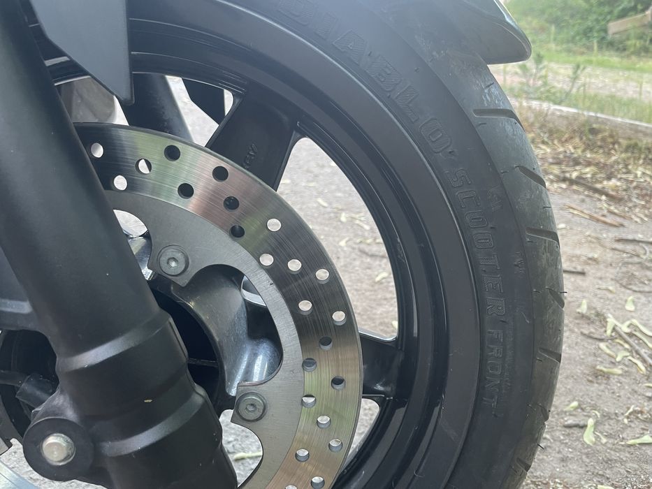 Максі скутер Yamaha X-Max 250