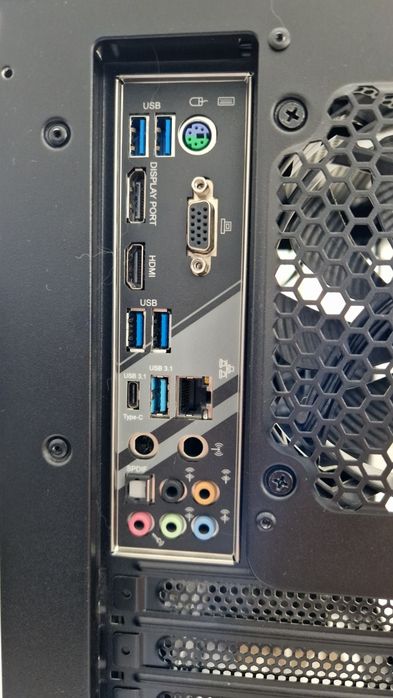Intel Core i7-9700K + ASRock Z390 EXTREME4