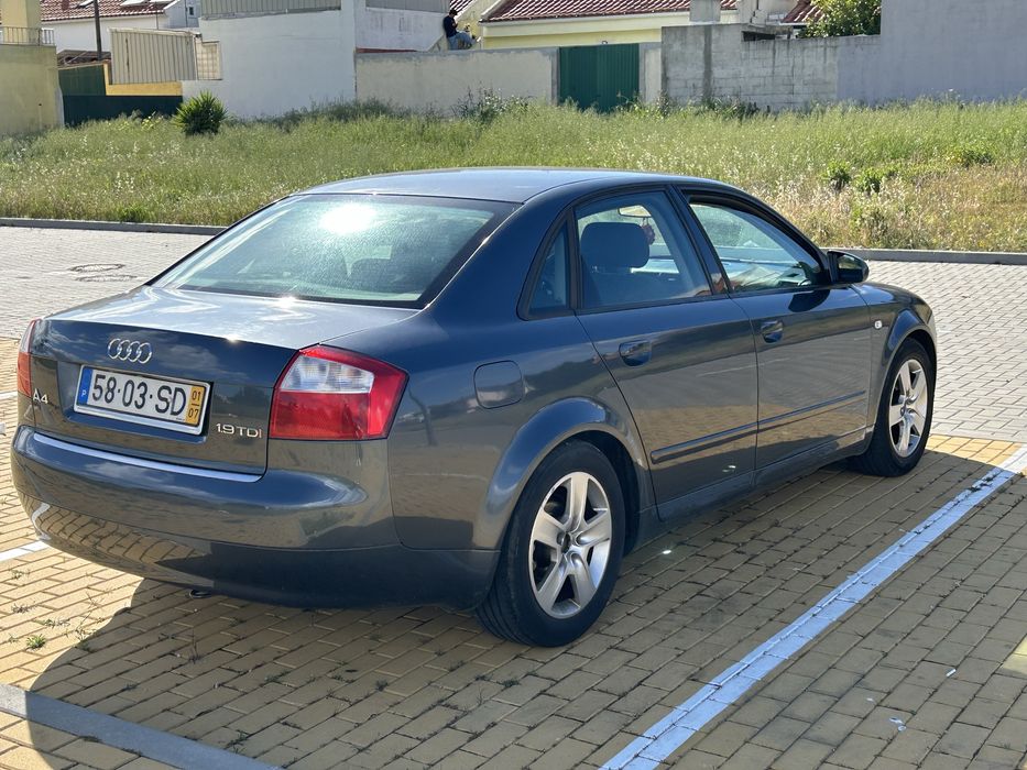 AUDI A4 1.9 TDI 130CV 2001