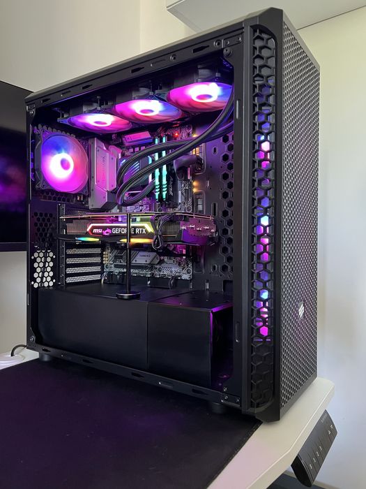 Komputer Gaming i7 9700K RTX 2080 16GB NVMe 2K Ultra Wydajny