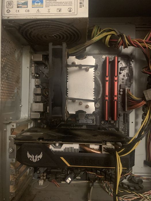 Tuf b360m plus/i5-9400f/1660ti/16 ram 2400mhz/ssd 512gb nvme