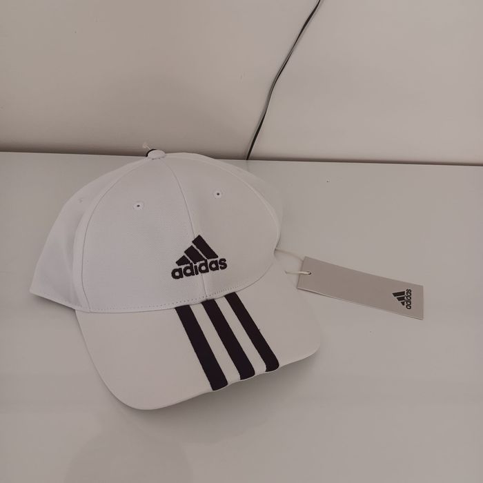 Boné branco Adidas
