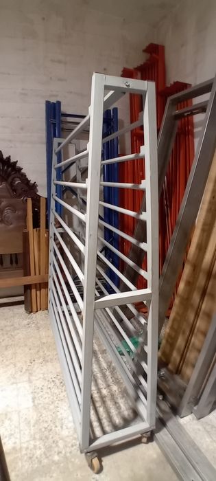 Porta rolos  de tecido com 1,4 metros