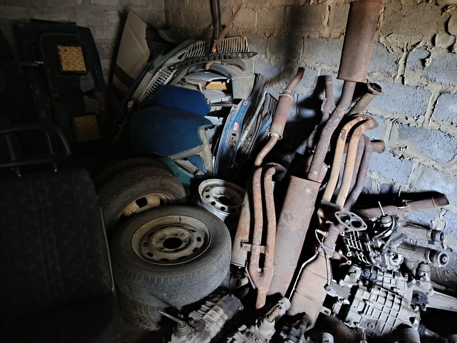 Продам передние тормозные диски со ступицами на Газель