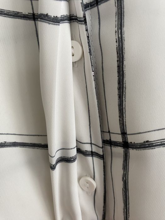 Elegancka bluzka materialowa H&M r. 40