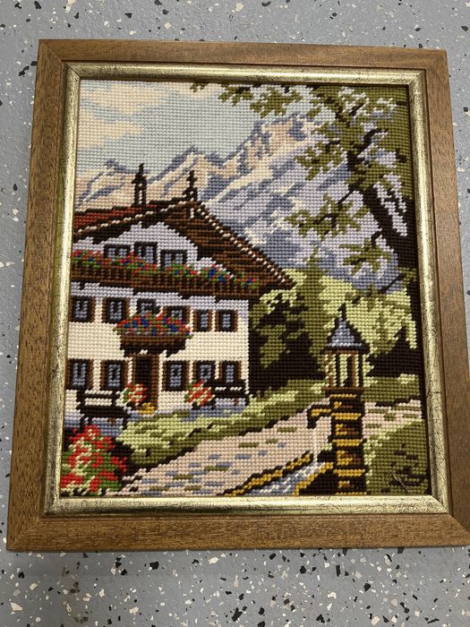 Obrazy haftowane w ramach