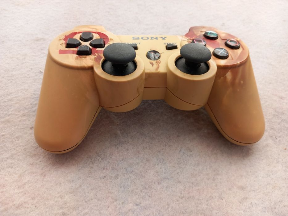 PS3 Console Command God of War Edition64750866608513120