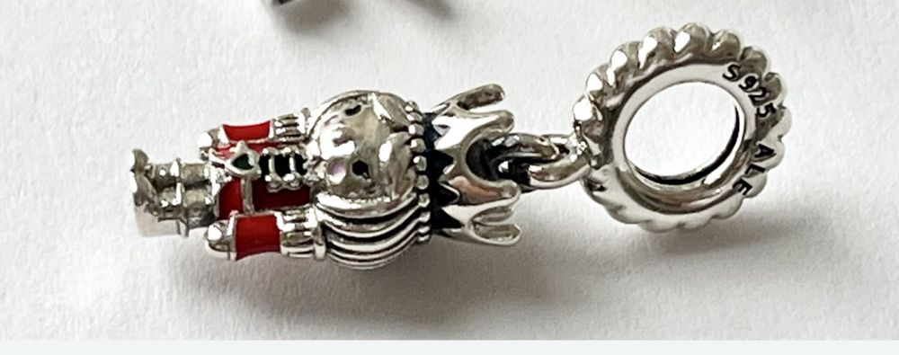 Zawieszka Pandora - Świąteczny Dziadek do Orzechów