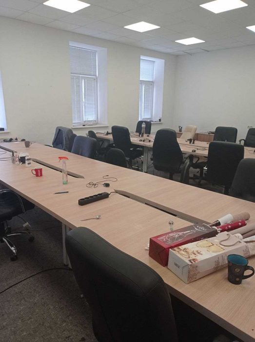 Продаж окремого приміщення у центрі Харкова 1126м2...