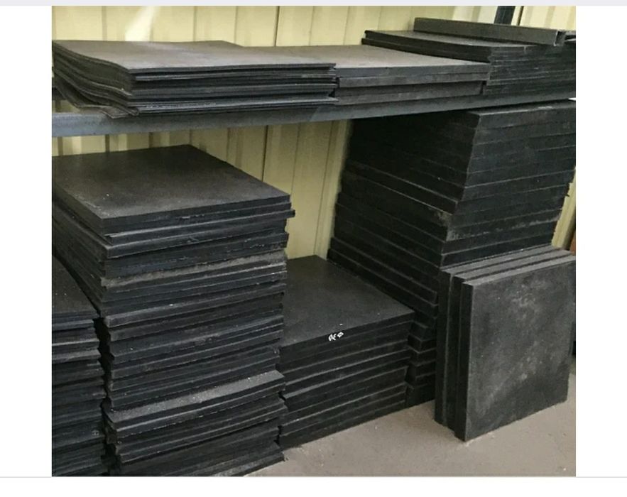 Листовая резина 50* 50 см квадрат техпластина маслобензостойкая