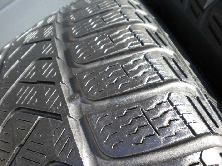 ! 2x Opony zimowe PIRELLI SOTTOZERO 215/60R16 95H Rok2019