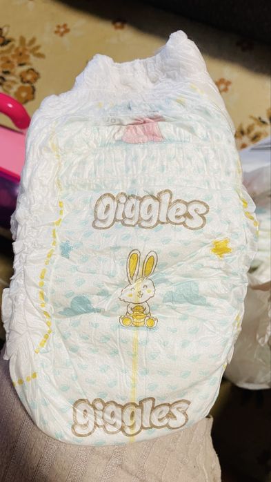 Підгузки-трусики giggles