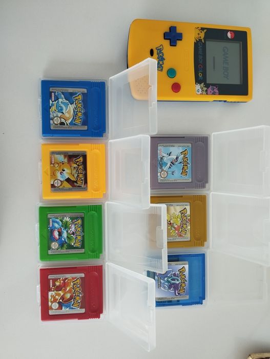 Gameboy color Pokémon com 7 jogos Pokémon
